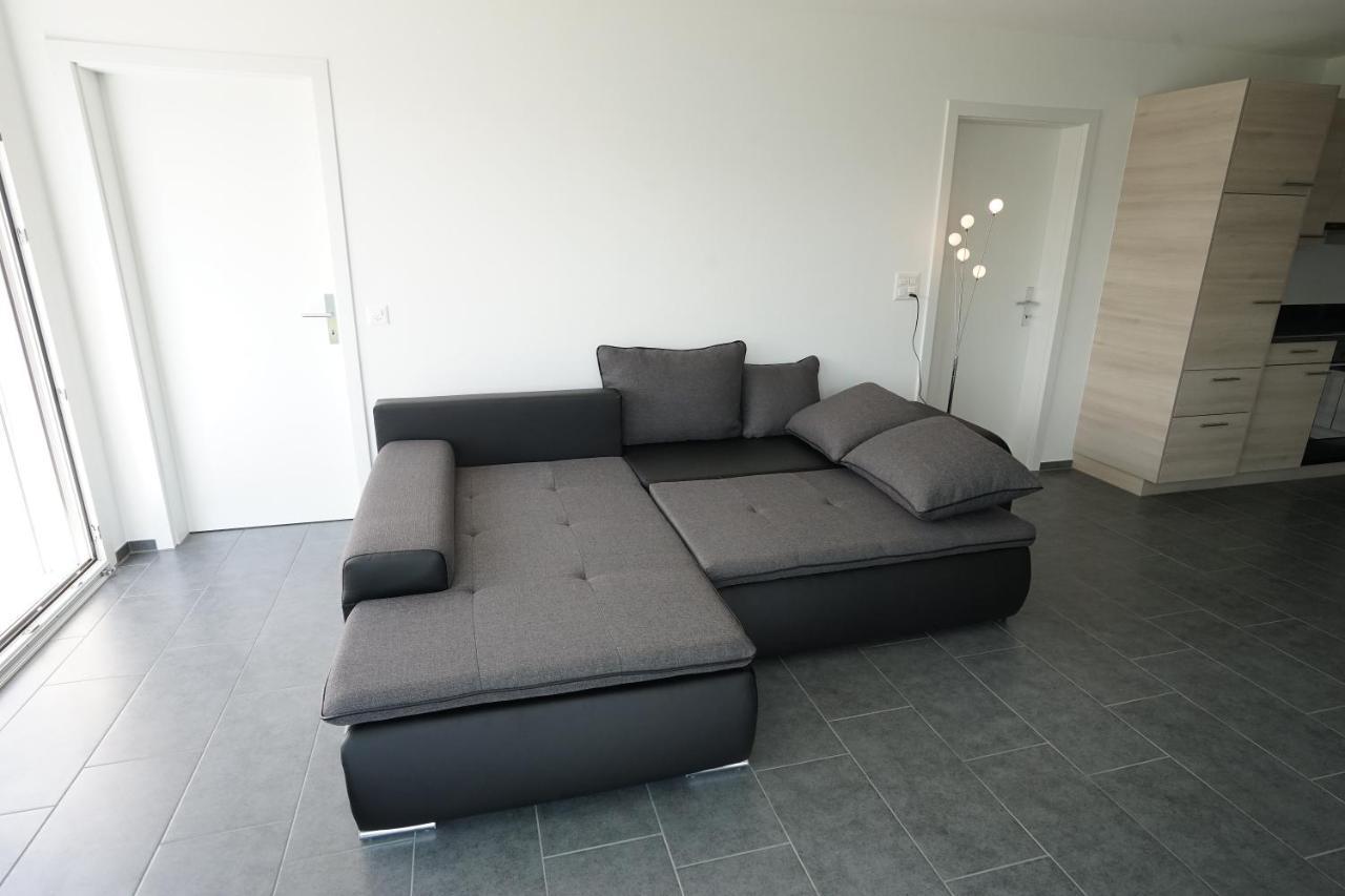 Clasgieri - 3-Zimmer-Ferienwohnung Fuer 4 - 6 Personen, 65M2 Falera Exterior photo